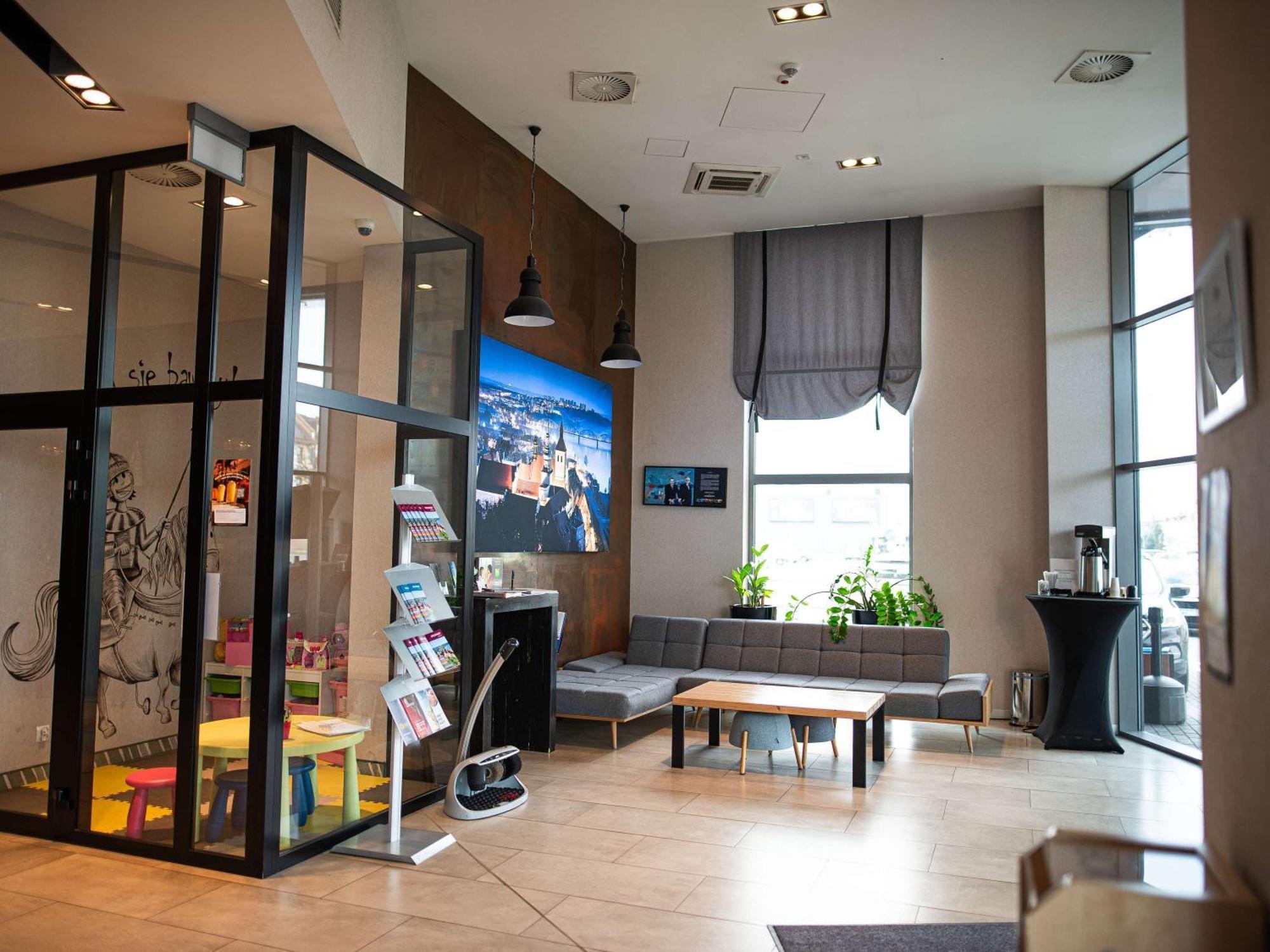 Ibis Styles Grudziadz Hotel ภายนอก รูปภาพ
